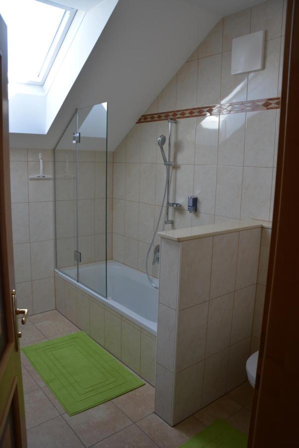 Privatzimmer Marina Völkermarkt Buitenkant foto