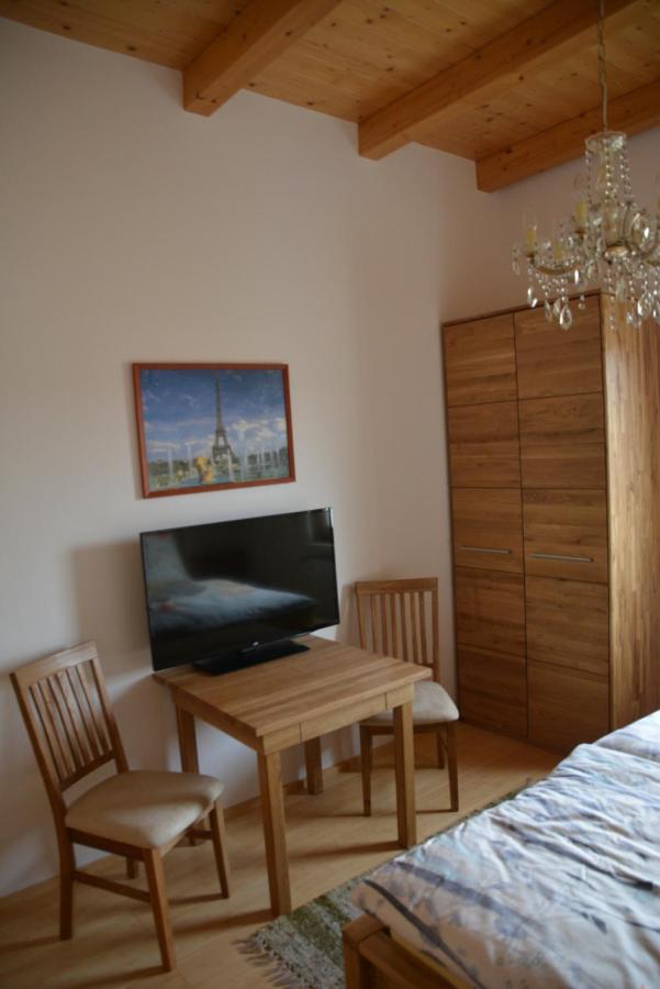 Privatzimmer Marina Völkermarkt Buitenkant foto